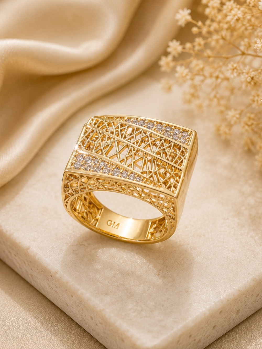 14K Gold filled Filigree Square Statement Ring with Pavé Accent. Size 9. Stamped
